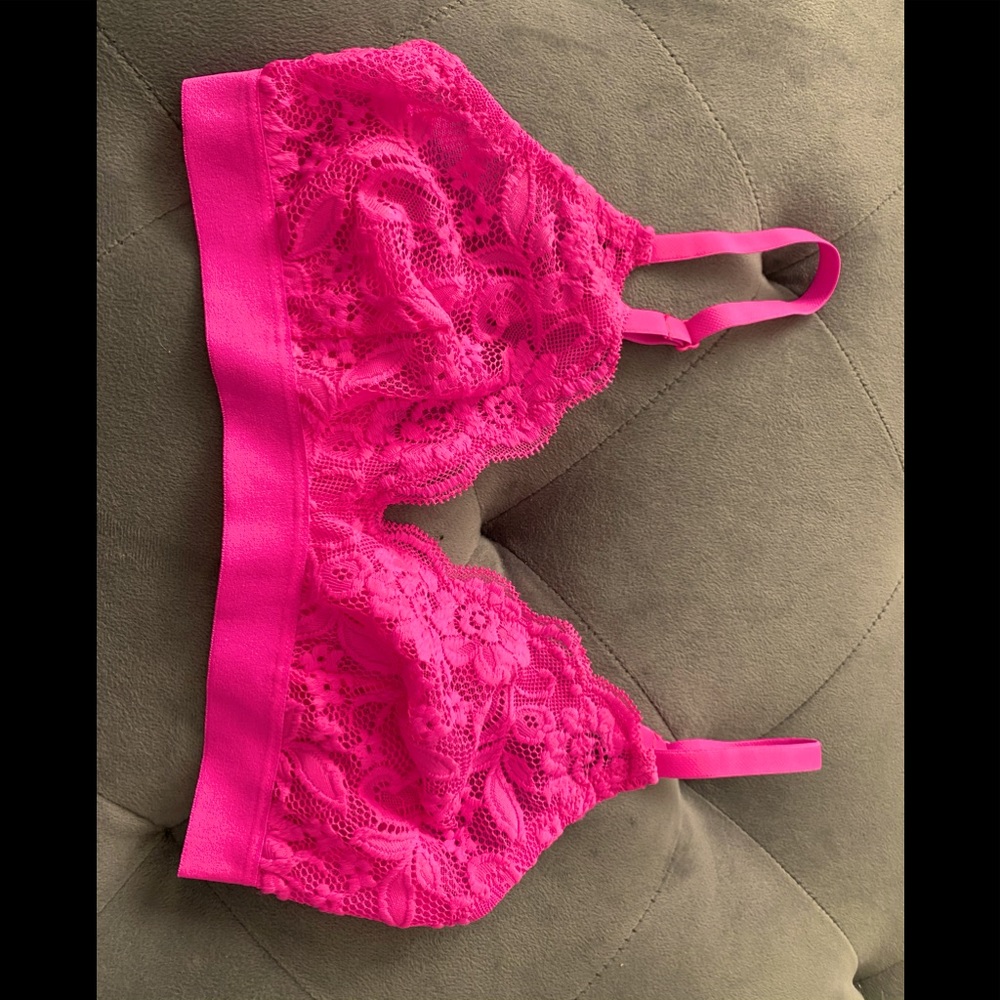 Hot pink Lacy bra